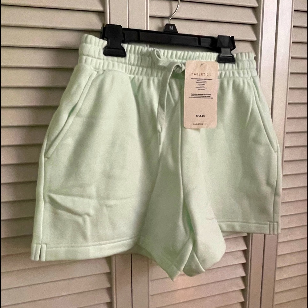 Fabletics Go to Drawstring Sweatshort size S